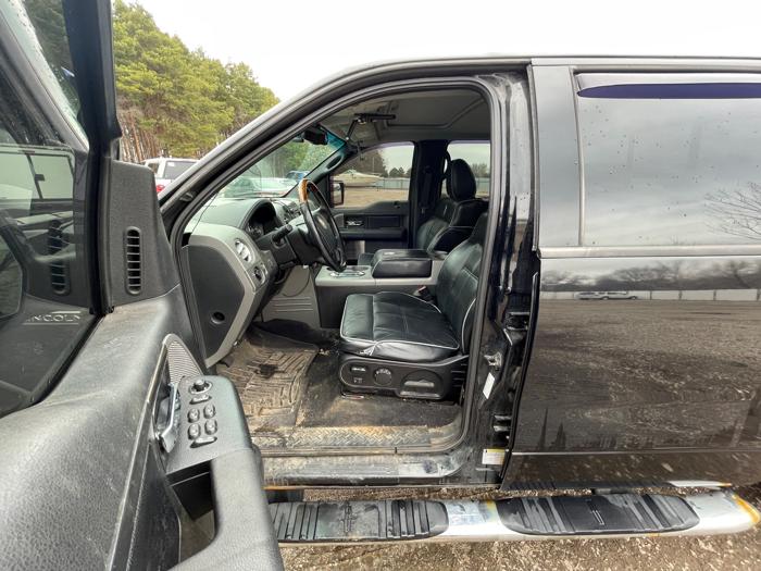 2007 lincoln mark-lt 4wd with 201750 miles for sale near elk-river, minnesota 225f35ae259147b7b02cb9a89ae8807b.jpeg