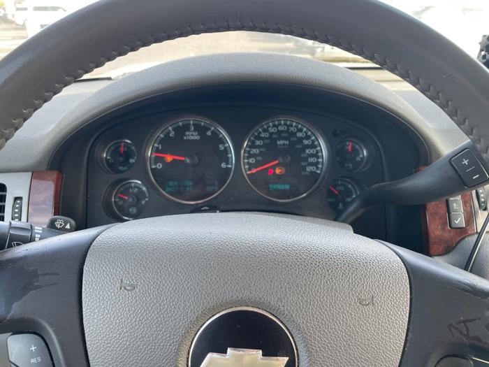 2009 chevrolet suburban lt1-1500-4wd with 242331 miles for sale near rochester, minnesota 229043fcfd054cedb8ee41805dc2ea63.jpeg