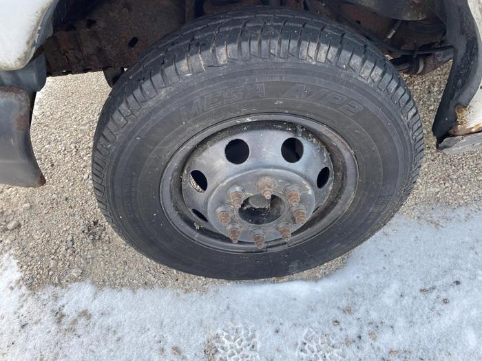 2004 ford e-350 with 195489 miles for sale near elk-river, minnesota 22a00dfbd6444ac0973f8f7fa63d0a69.jpg