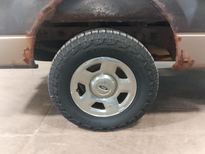 2006 ford f-150 lariat-supercab-5.5-ft-4wd with 220132 miles for sale near elk-river, minnesota 22aab5e83520434099b20559ffe68f94.jpg