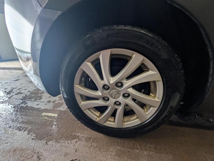 2012 mazda mazda3 i-touring-5-door with 292825 miles for sale near elk-river, minnesota 22c4d29320e2468eaa7c8fb23691bbb1.jpg
