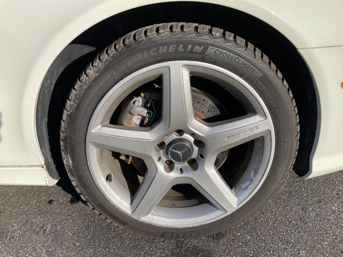 2009 mercedes-benz e-class e350-4matic-sedan for sale near elk-river, minnesota 22ffe7fa47044bbea077fb7fca5ba840.jpeg