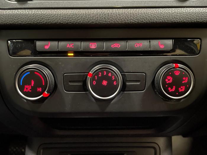 2016 volkswagen tiguan 2.0t-se-4motion with 120819 miles for sale near elk-river, minnesota 2306a0a256854a8882a79d0e7b831f92.jpg