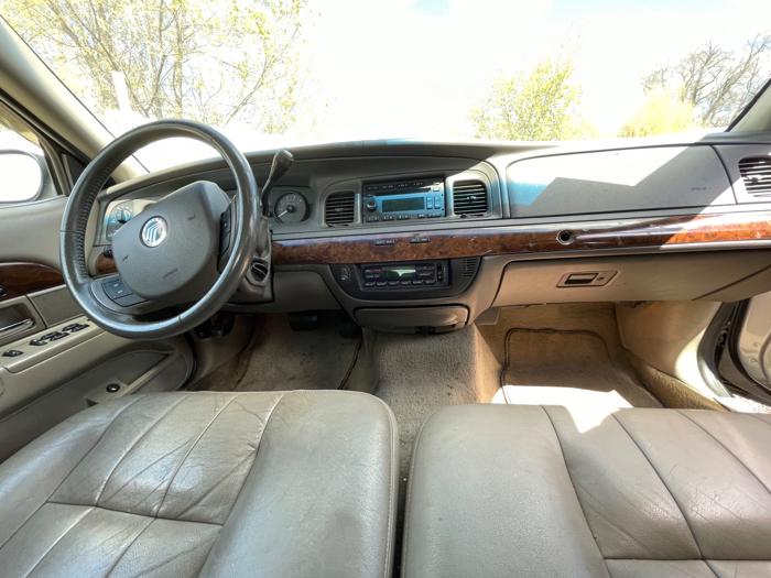 2007 mercury grand-marquis ls-premium with 176182 miles for sale near elk-river, minnesota 23146a4e37b04bd79aaa00f9b9ad92c0.jpeg