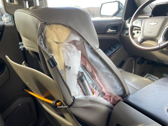 2015 chevrolet tahoe ltz-4wd with 157669 miles for sale near clearwater, minnesota 2333b6dd3e284b07b7c9011cc8bfa520.jpeg