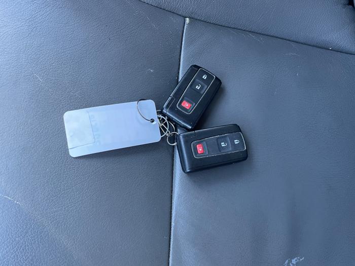2006 toyota prius 4-door-liftback with 160478 miles for sale near elk-river, minnesota 23369e8618d048bc8830650a3844b316.jpeg