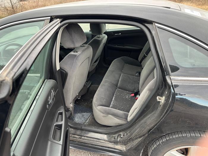 2011 chevrolet impala with 121773 miles for sale near elk-river, minnesota 23ba4f83022845beb4a0e36bc6f76134.jpeg