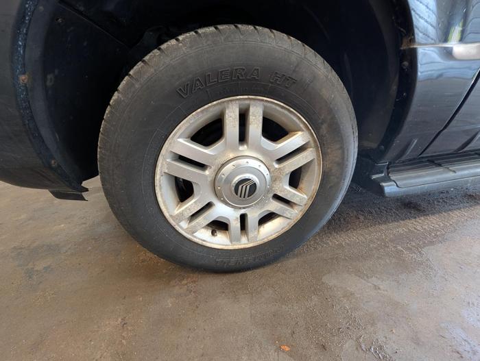 2004 mercury mountaineer convenience-4.0l-awd with 72086 miles for sale near elk-river, minnesota 23c04897a90542368bd10dc08a9b9bd6.jpg
