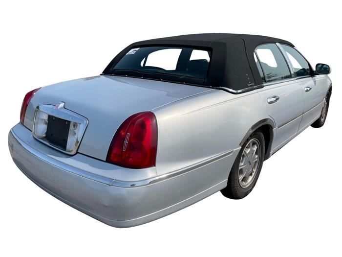 2002 lincoln town-car signature with 144823 miles for sale near elk-river, minnesota 23dcc971c3ef4bef90f6fd240f56e265.jpg