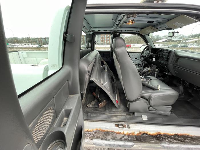 2005 chevrolet silverado-1500 ext.-cab-long-bed-4wd with 169882 miles for sale near elk-river, minnesota 24245189b3af41539dd527dd6a1da5e6.jpeg