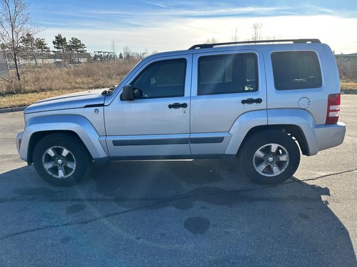 2009 jeep liberty sport-4wd with 231832 miles for sale near elk-river, minnesota 2424ed701c23413a96ce25e1a8b1f8e9.jpeg