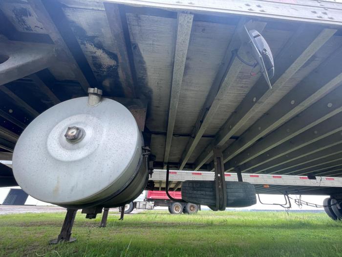 2016 utility-trailer-manufacturer 53-foot-straight-van-trailer for sale near becker, minnesota 242525153d03484e8f39fbb5059ff8e8.jpg