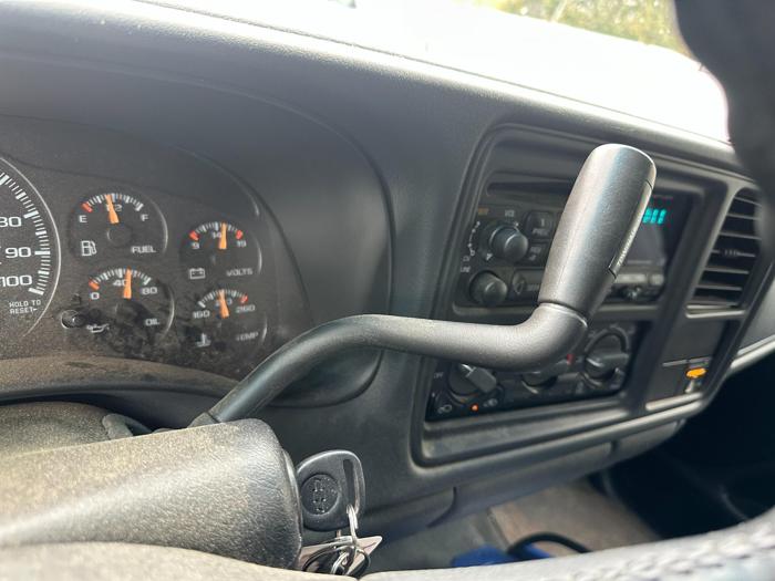 2001 chevrolet silverado-2500hd ext.-cab-4wd with 64139 miles for sale near elk-river, minnesota 2442182ecbe243c79356b9f2e4b48762.jpg