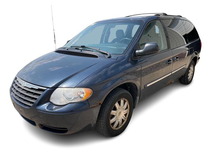 2007 chrysler town-&-country touring with 161981 miles for sale near elk-river, minnesota 24521d2156284bc3a27c3336109559e4.jpg