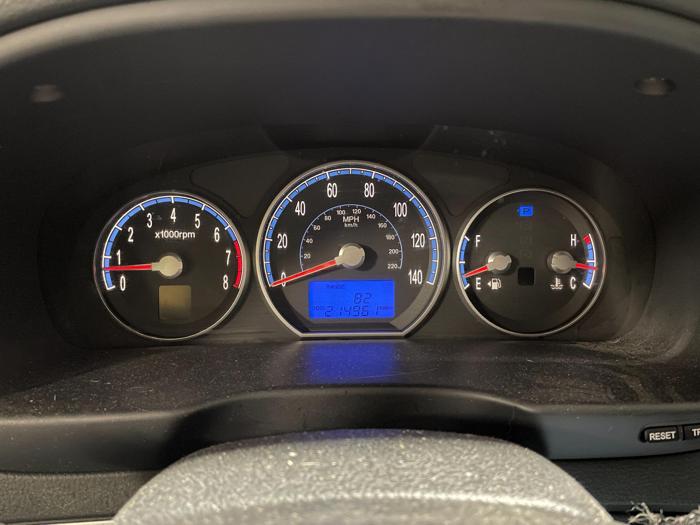 2008 hyundai santa-fe f-series with 214961 miles for sale near elk-river, minnesota 245f82d6562f43688239fb1672e3a875.jpg
