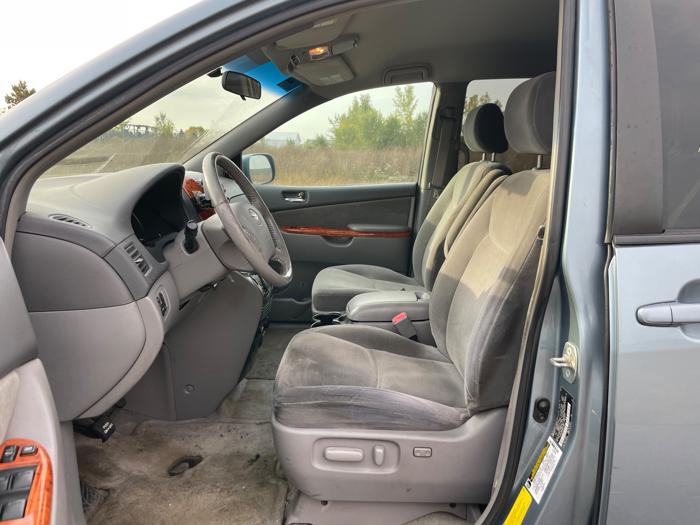 2006 toyota sienna xle with 219674 miles for sale near elk-river, minnesota 2460ef58a1324675ba8fe43a5f1f985e.jpeg