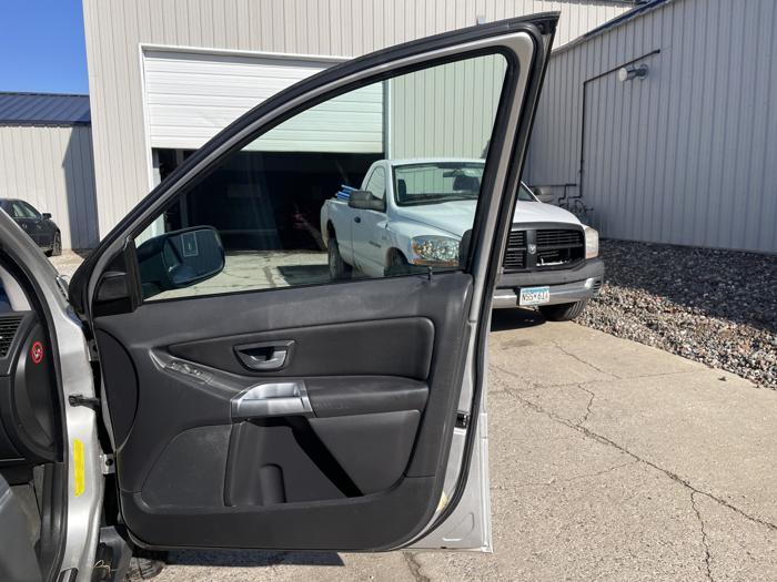 2006 volvo xc90 sel with 217060 miles for sale near elk-river, minnesota 246eb8c65bea49af95c18fccbf848c9d.jpg