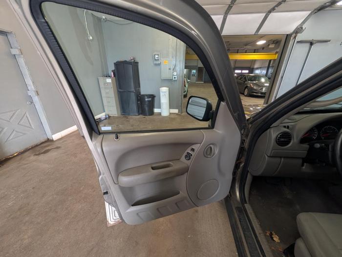 2007 jeep liberty sport-4wd with 124882 miles for sale near elk-river, minnesota 2472c8e2002d40d8bc813c3e7c72e66d.jpg