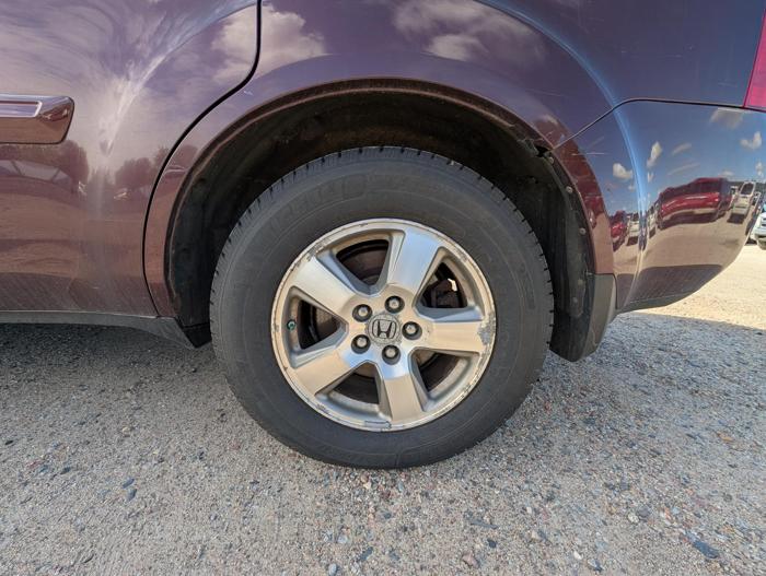 2011 honda pilot ex-l-4wd-5-spd-at with 153904 miles for sale near elk-river, minnesota 2489a3eaeab24f07a4dd98243031d1ee.jpg