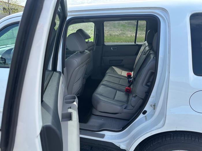 2015 honda pilot ex-l-4wd-5-spd-at with 130544 miles for sale near elk-river, minnesota 24acbb51a32c4a18822494cbf98fe363.jpeg