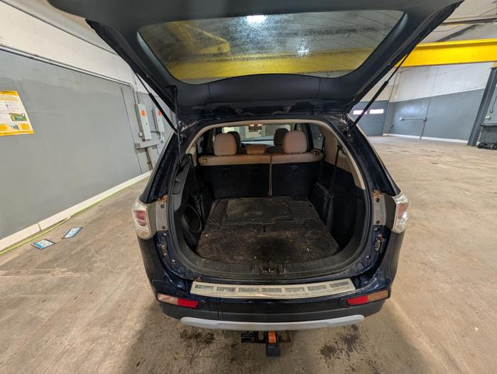 2015 mitsubishi outlander se-s-awc with 143041 miles for sale near elk-river, minnesota 24bf93742f4040ce939b8561e689a615.jpg