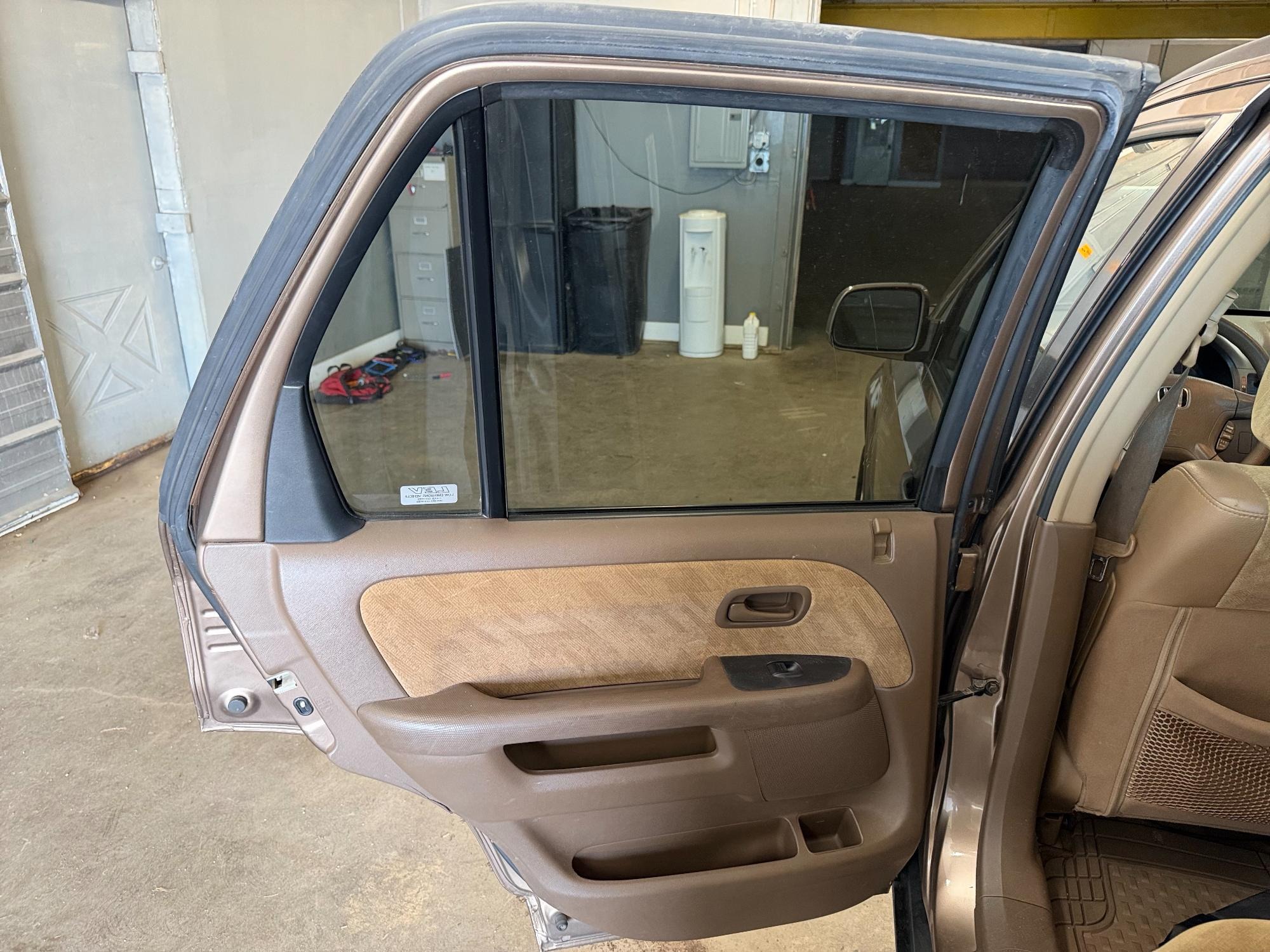 2003 honda cr-v ex-4wd-4-spd-at with 150276 miles for sale near elk-river, minnesota 24e5053ee0344c55b2109b5bd602710b.jpg