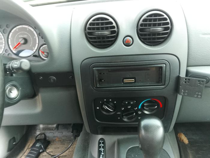 2005 jeep liberty sport-4wd with 136960 miles for sale near elk-river, minnesota 24e6d9cfe0ec47898f0956cec0adb847.jpg