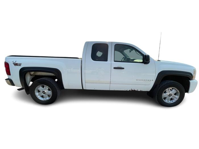 2007 chevrolet silverado-1500 lt1-ext.-cab-4wd with 161725 miles for sale near elk-river, minnesota 24ebe0138710479e819b44cd5d8399fc.jpg