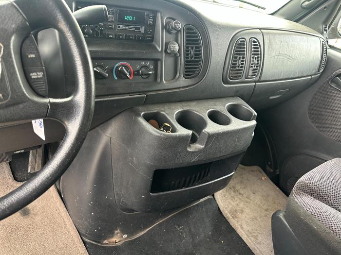 2001 dodge ram-wagon b2500 with 154485 miles for sale near elk-river, minnesota 251615d5738e49ea810984fecaaf93c4.jpg