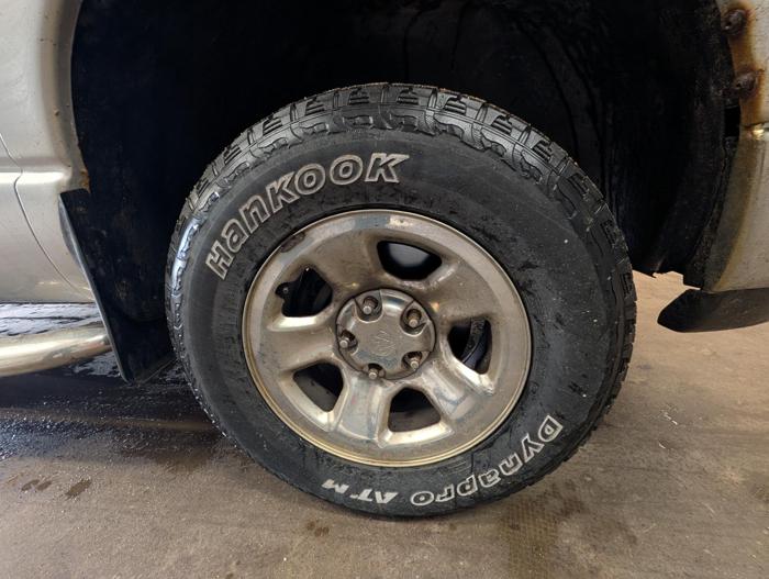 2004 dodge ram-1500 laramie-quad-cab-4wd with 122328 miles for sale near elk-river, minnesota 252826733ff441dc807b567571bfe308.jpg