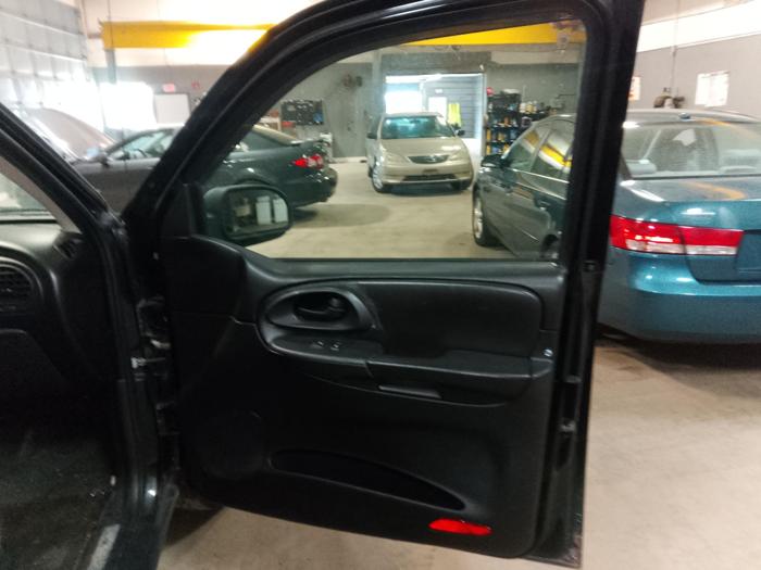 2008 chevrolet trailblazer lt2-4wd with 148574 miles for sale near elk-river, minnesota 252f1e4ecc9540fb9fd114fcaa9cc2c1.jpg