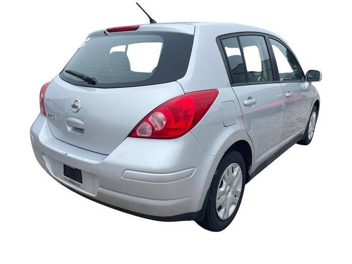 2012 nissan versa 1.8-sl-hatchback for sale near elk-river, minnesota 253b7233f5c64914ae5eadb68ad28996.jpg