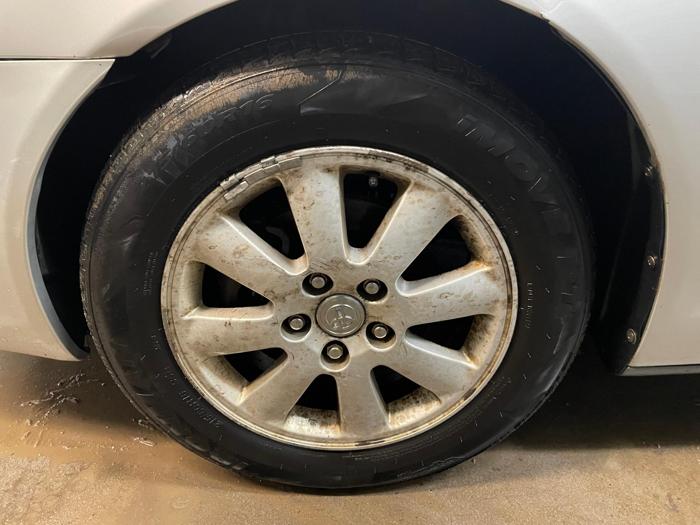 2004 toyota camry le with 206556 miles for sale near elk-river, minnesota 253c1b39a9db43318eff4a2d8082baab.jpg