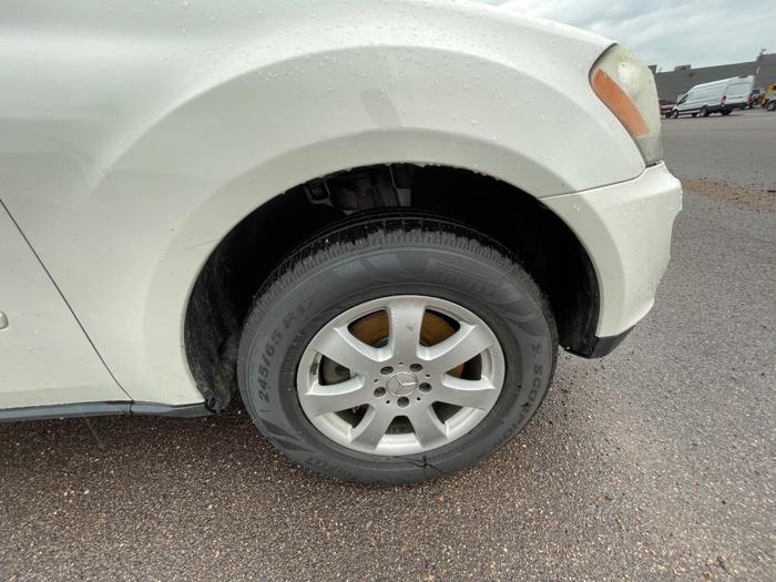 2007 mercedes-benz m-class ml350 with 185234 miles for sale near redwood-falls, minnesota 253d696a4b4d4d4ea03f3e6088f5fd3e.jpeg
