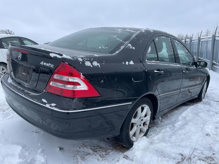 2007 mercedes-benz c-class 4-matic with 181447 miles for sale near elk-river, minnesota 253e2976a535422fb0ac10fa1c2b5211.jpg