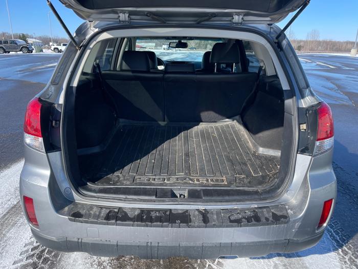 2011 subaru outback 2.5i-limited with 220160 miles for sale near alexandria, minnesota 254e122a19214950b420fe9afea29f33.jpeg