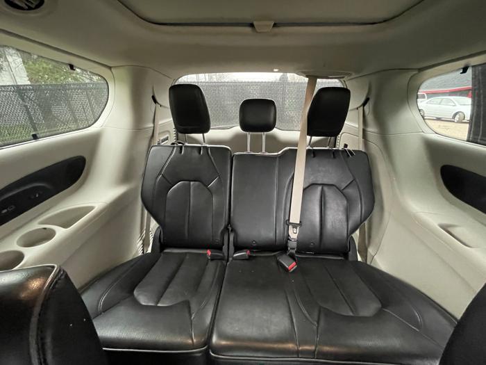 2018 chrysler pacifica limited with 145653 miles for sale near blaine, minnesota 25549242bdf7438b881f1abc677a5d64.jpeg