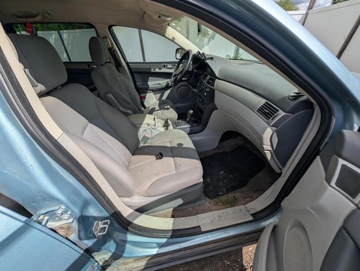 2008 chrysler pacifica lx-fwd with 284010 miles for sale near elk-river, minnesota 257c228856ae410c82795a77a0e8c4cc.jpg