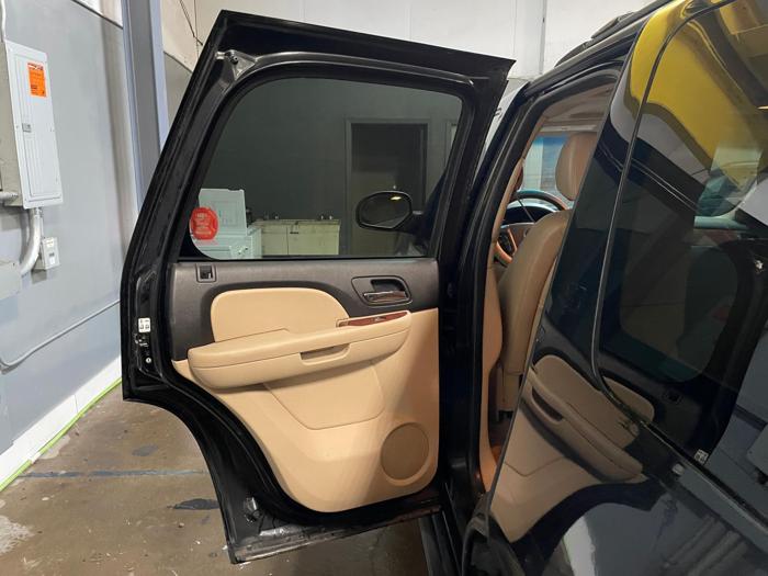 2007 chevrolet tahoe ltz with 173308 miles for sale near elk-river, minnesota 25b194c0728942b797d421f2ea3590f7.jpg