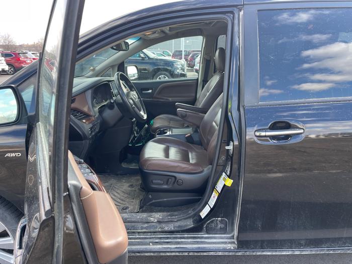 2017 toyota sienna xle-7-passenger-awd with 111218 miles for sale near rochester, minnesota 25c95acbd1ed47559dfbd8523dc121b5.jpeg