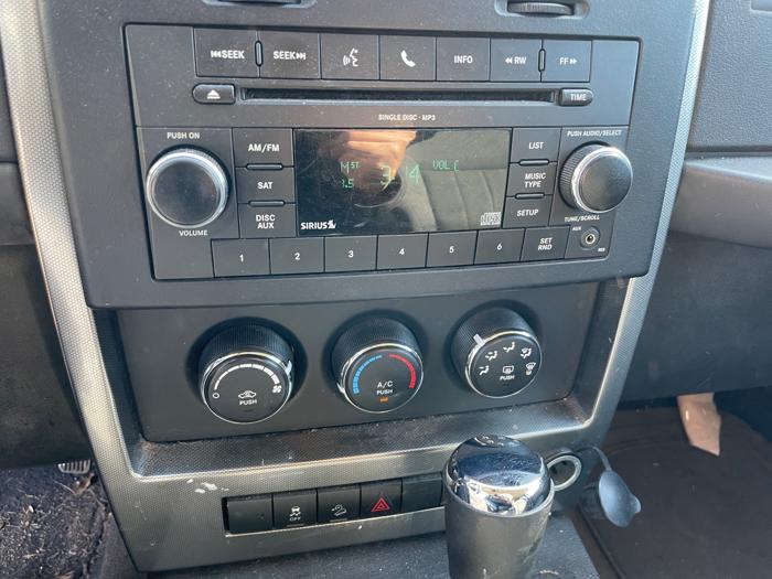 2011 jeep liberty sport-4wd with 186082 miles for sale near burnsville, minnesota 25d09c3af87a490ca45a008051fd9f26.jpeg