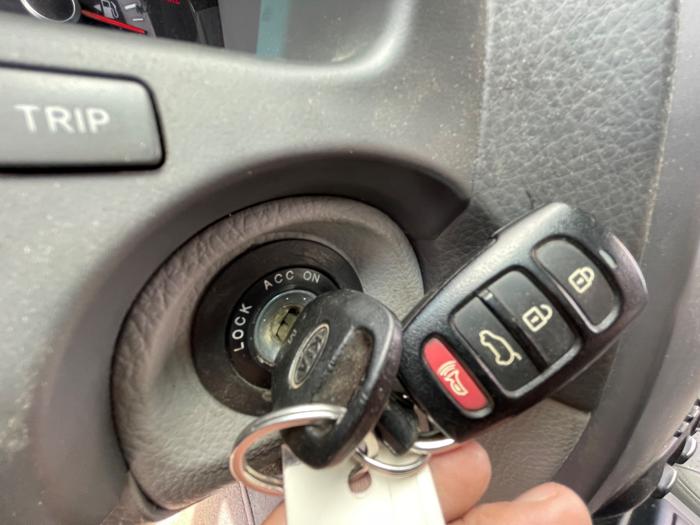 2009 kia borrego ex-v8-4wd with 221382 miles for sale near clearwater, minnesota 25ef29fbeb374ba2a523b0766108b425.jpeg