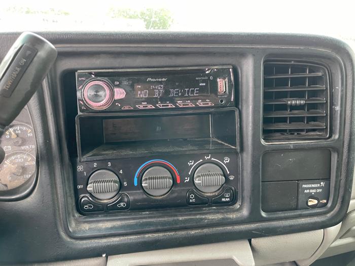 2000 chevrolet silverado-1500 with 189122 miles for sale near redwood-falls, minnesota 25ff471808ef4a3396f486de9c30067f.jpeg
