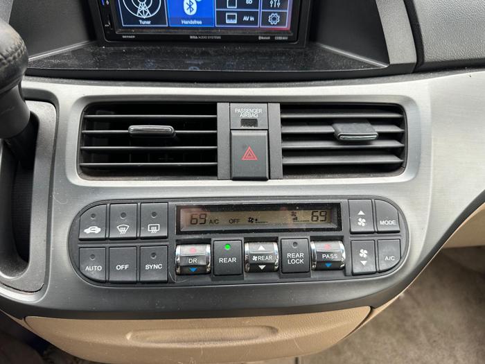 2006 honda odyssey ex-l with 205462 miles for sale near elk-river, minnesota 260ea53fe58b4fe79bfb862dfb521bcc.jpg