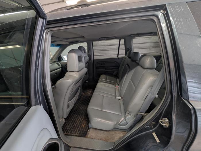 2005 honda pilot ex with 310041 miles for sale near elk-river, minnesota 261015800e1d42929eeb1b7b15d9f119.jpg