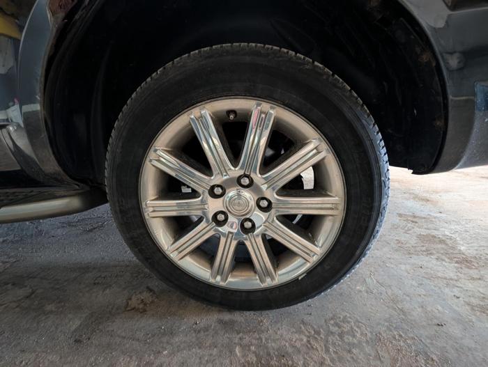 2007 chrysler aspen limited-4wd with 249879 miles for sale near elk-river, minnesota 26308419b8a84797a94e6d0e6eda927d.jpg