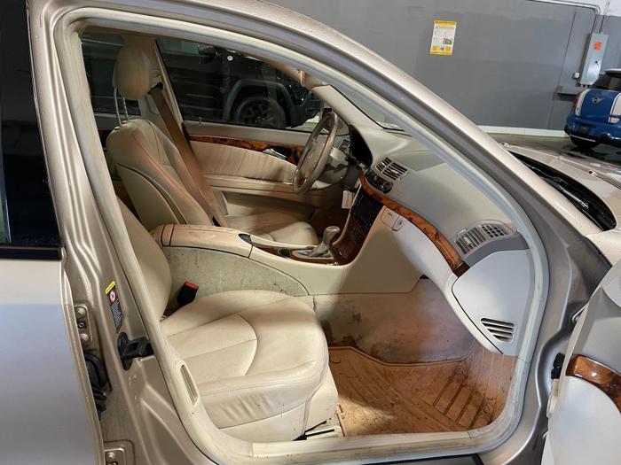 2005 mercedes-benz e-class 4-matic with 206326 miles for sale near elk-river, minnesota 263d8ee0f3a34263a635c1d6792439a0.jpg