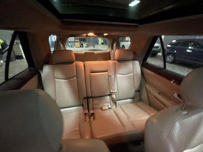 2009 cadillac srx v6 with 123379 miles for sale near elk-river, minnesota 265f5a33b9f84f94a84f578654c503e8.jpeg