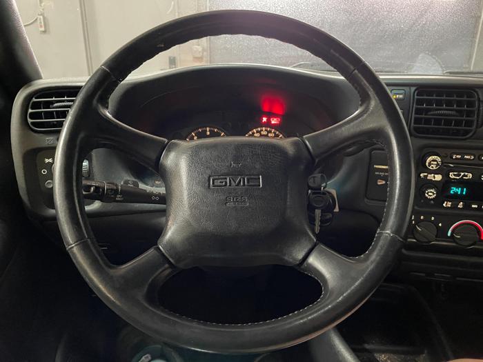 2003 GMC Sonoma