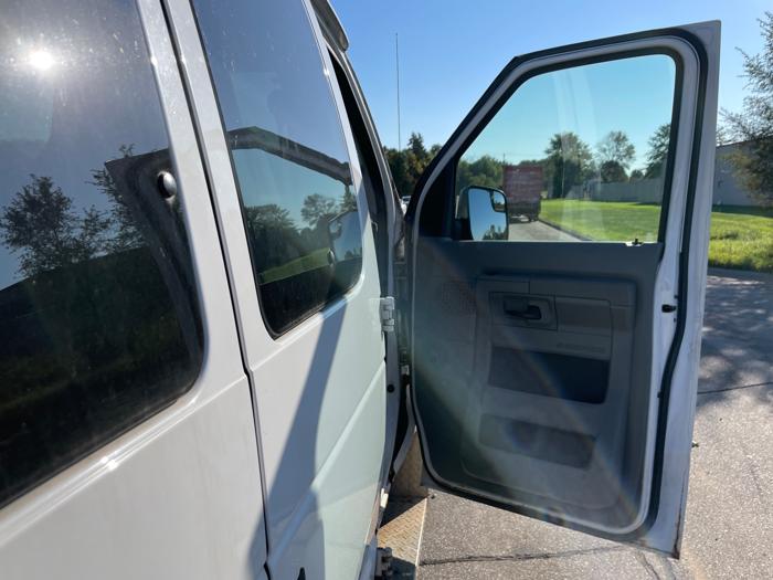 2012 ford econoline e-350-xlt-super-duty-extended with 220427 miles for sale near elk-river, minnesota 267740816a3b4cca85e937815a8dac56.jpeg